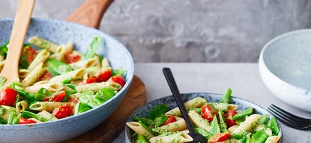 Frühlingspasta mit Bärlauchpesto