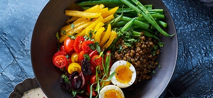 Linsbowl med krämig senapsvinägrett