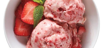 Strawberry "nice" cream