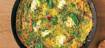 Frittata au bacon de dos, aux herbes et à la ricotta