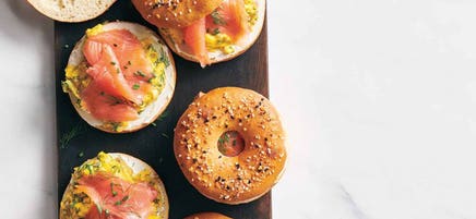 Bagel œuf et saumon fumé