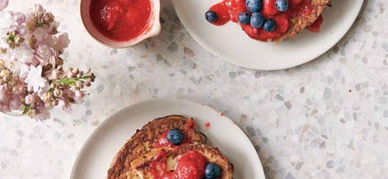 French toast with strawberry sauce