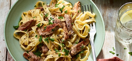 Tagliatelle med fläskfilé och vitvinssås