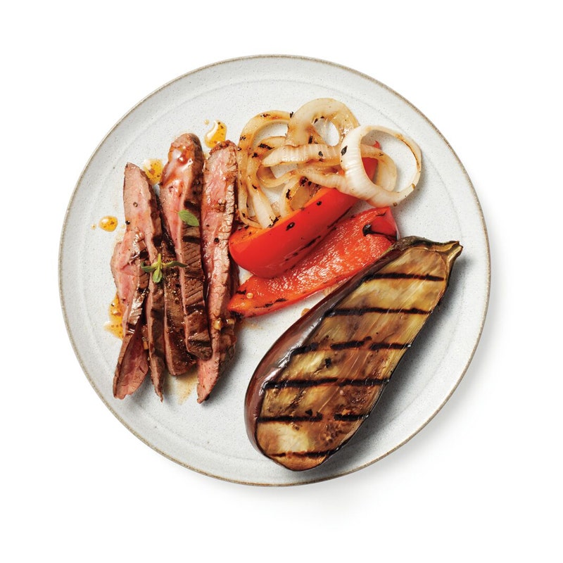 Gegrilltes Flanksteak mit Pimentöl