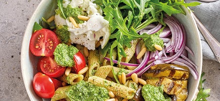 Italienische Salat-Pasta-Bowl