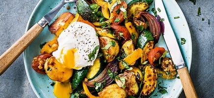 Veggie hash with poached eggs