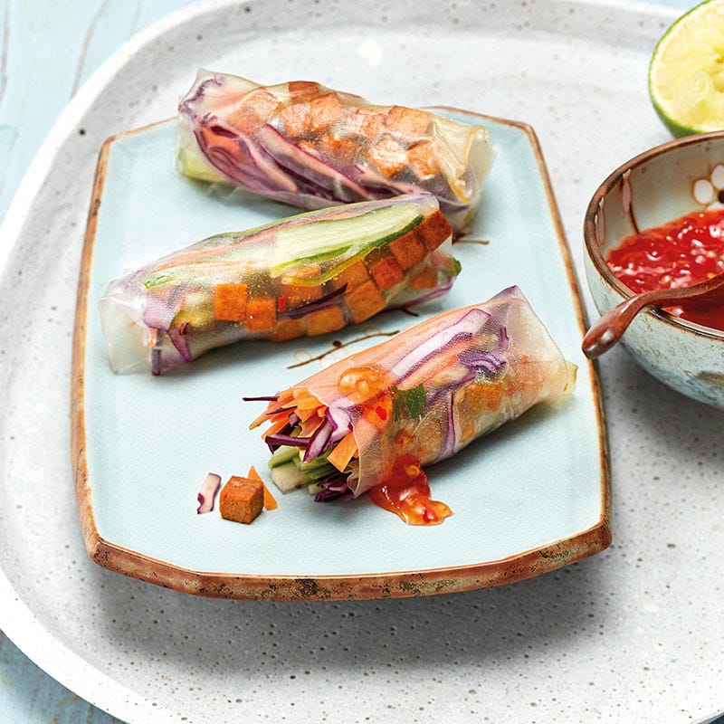 Bunte Summerrolls mit Chili-Limetten-Tofu