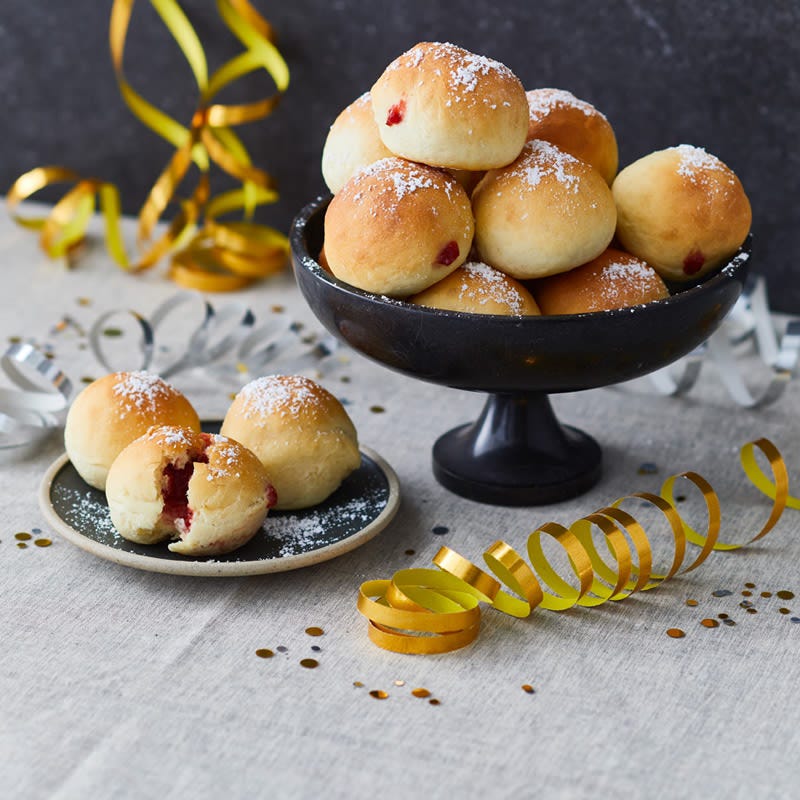 Mini-Berliner aus dem Ofen