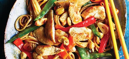 Chicken & cashew stir-fry