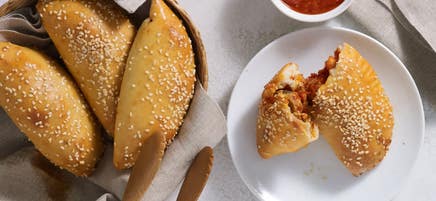 Calzones aux boulettes de dinde par le chef Eric Greenspan