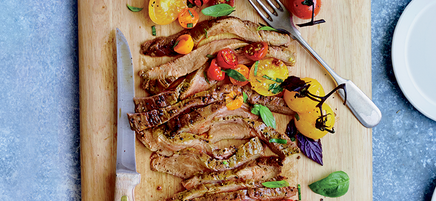 Flank steak with tomatoes and basil