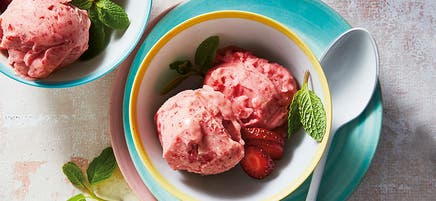 Strawberry nice cream