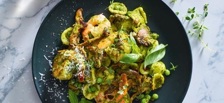 Orecchiette au pesto d'épinards et aux crevettes