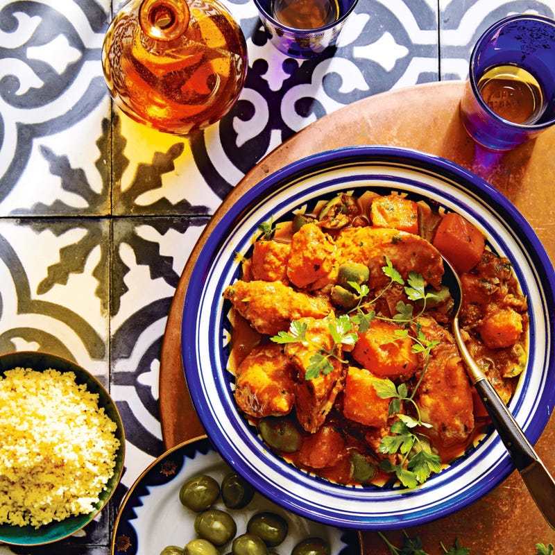 Photo de/du Tajine de poulet à la courge butternut, à l'orange et aux oignons par WW