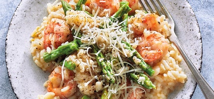 Spargelrisotto mit Garnelen