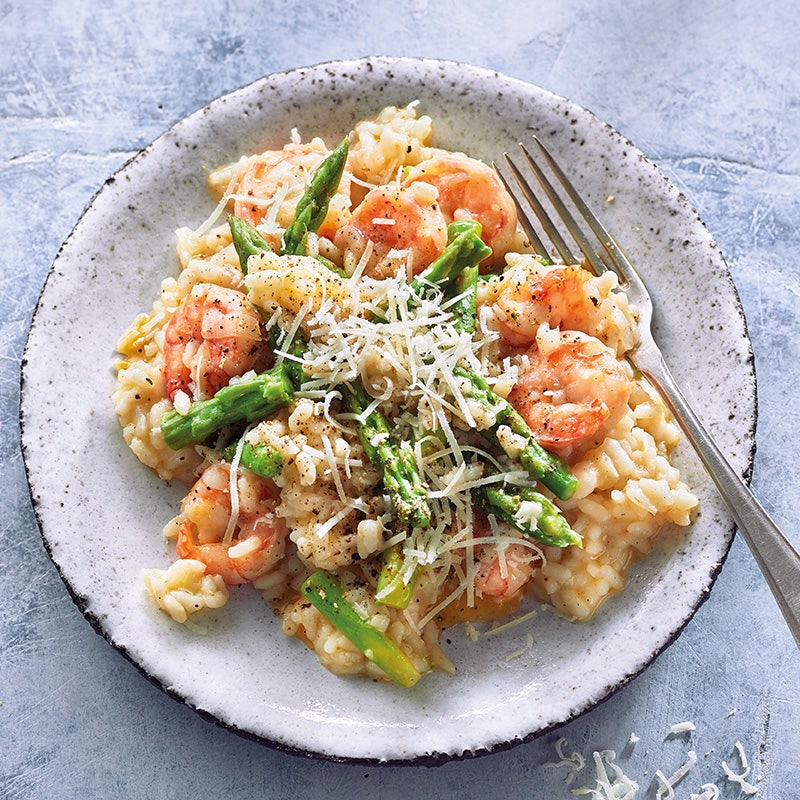 Spargelrisotto mit Garnelen
