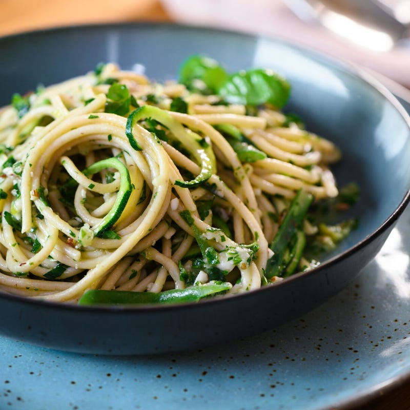 Photo of Creamy white bean pesto pasta by WW
