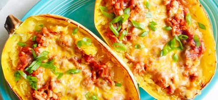 Bols de courge spaghetti Sloppy Joe