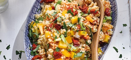 Tomaten-Bulgur-Salat mit Paprika