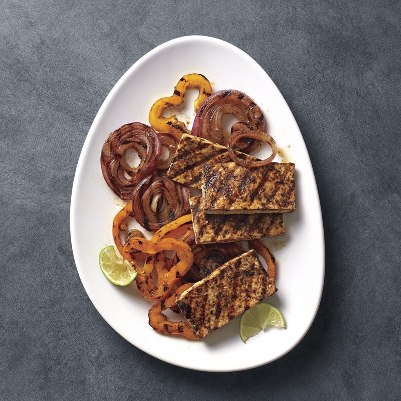Coffee-chili rubbed tofu with peppers and onions