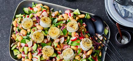 Bohnen-Radieschen-Salat mit Ziegenkäse