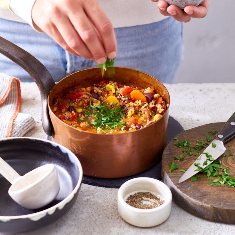 One-pot quinoa chilli