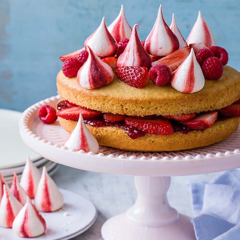 ViktVäktarna - Vaniljtårta med bär och maränger