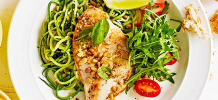 Escalopes de poulet et spaghetti de courgettes