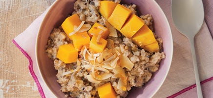 Céréales chaudes multigrains à la mangue