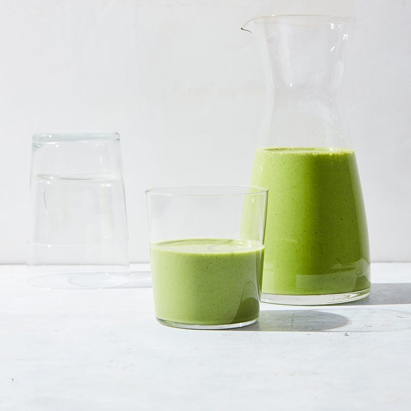 Apple & greens smoothies
