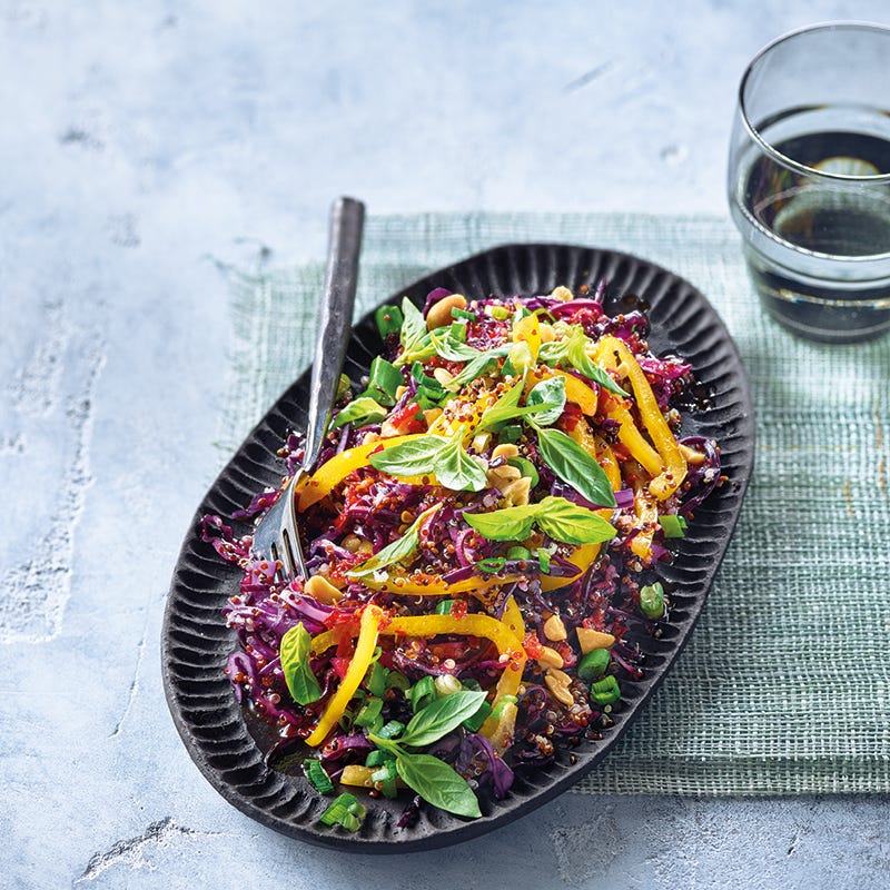 Foto van Thaise quinoasalade met limoendressing door WW