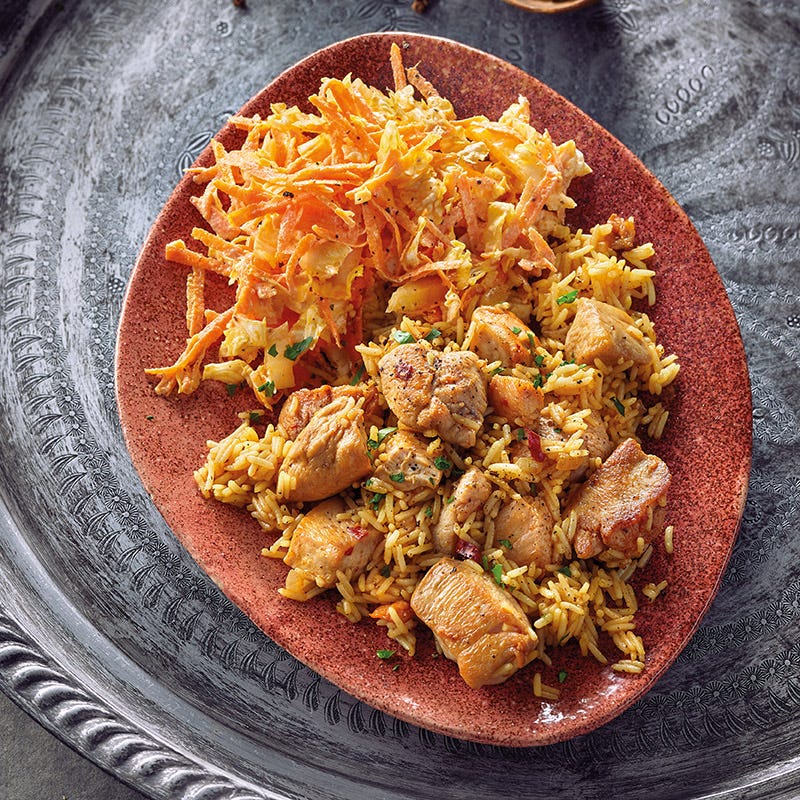 Feuriges Hähnchen mit Gewürzreis
