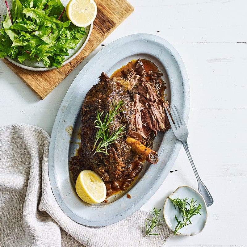 Slow-cooker lamb leg roast
