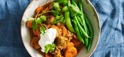 Slow-cooker lamb korma