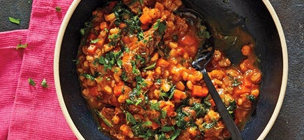 Slow cooker hearty beef and barley stew
