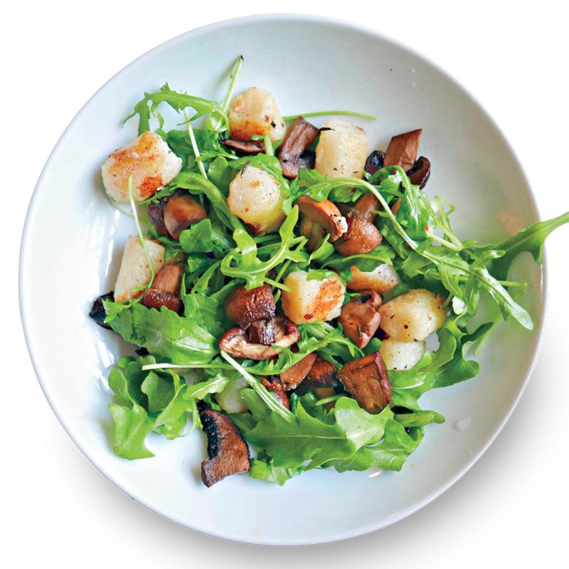 Arugula-mushroom gnocchi toss
