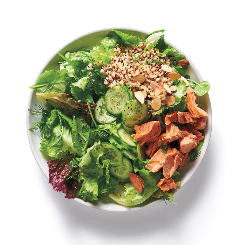Baukasten Salat Lachs, Gurke und Quinoa