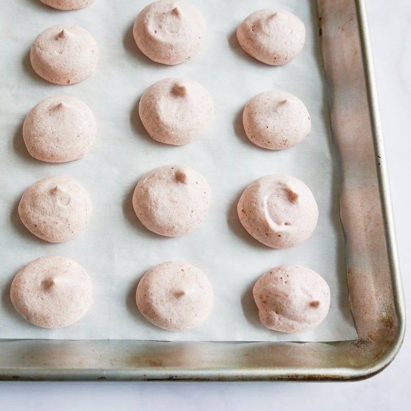 Photo of Strawberry aquafaba meringue cookies by WW
