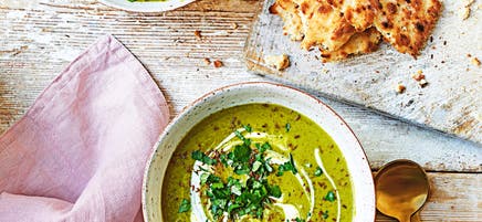Spiced courgette soup