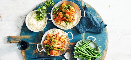 Thai yellow prawn curry