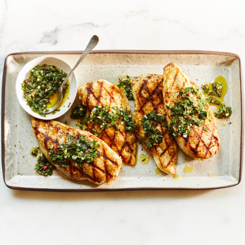 Photo de Poulet grillé et sauce chimichuri à la menthe par WW