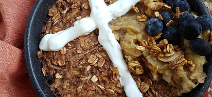Nikki's Easter baked oats