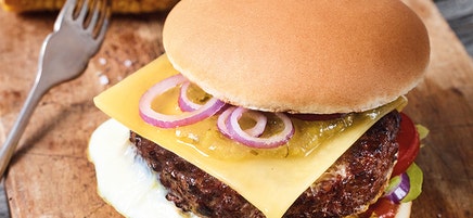 Cheeseburger met ei