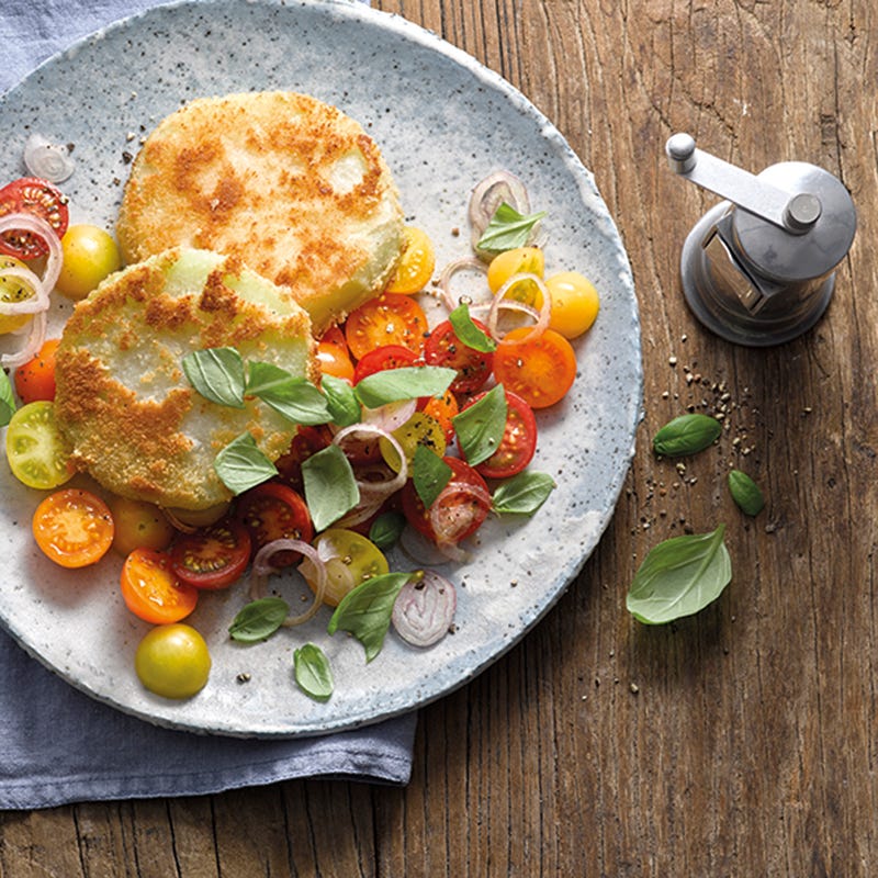Foto van Koolrabischnitzel met kerstomaten door WW