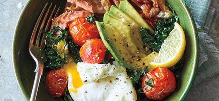 Egg and prosciutto breakfast bowls