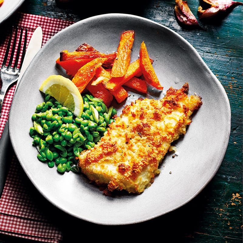 Crumbed fish with pumpkin chips