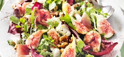 Salade aux figues et jambon cru