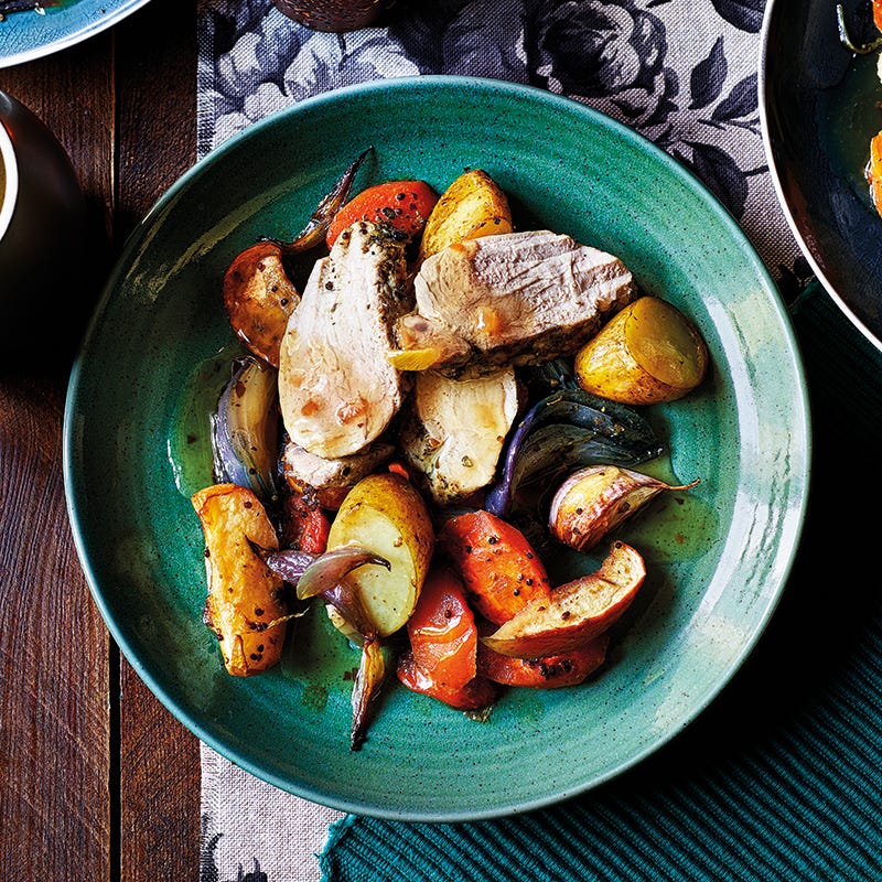 Roast pork with onion gravy