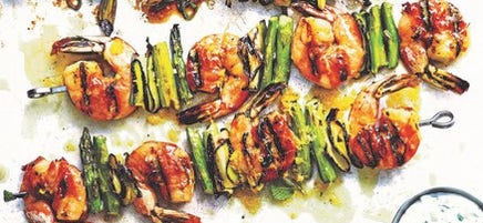 Brochettes de gambas au jambon