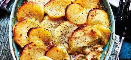 Simple fish pie